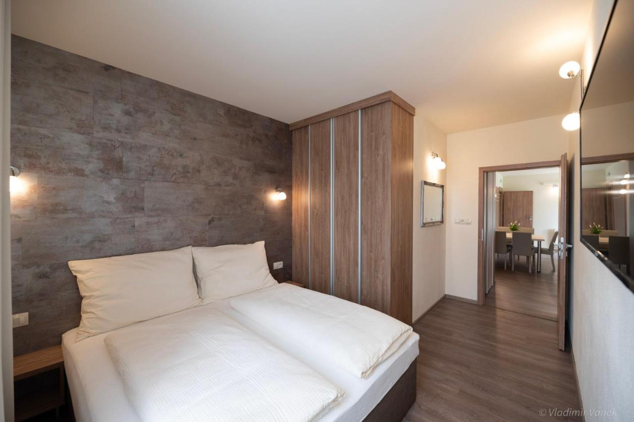 Apartmany I - Kafe บอยนิตแซ ภายนอก รูปภาพ